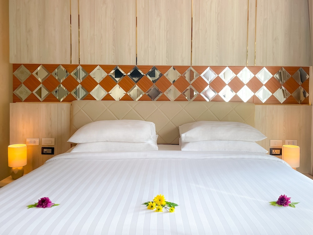 Suite, 1 Bedroom (Patong) photo 1