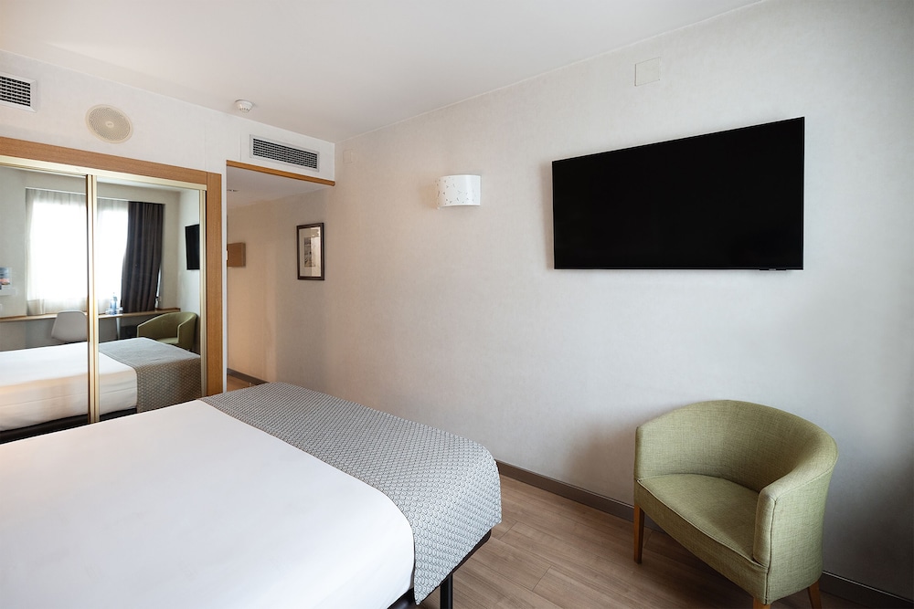 Double Room Single Use photo 3