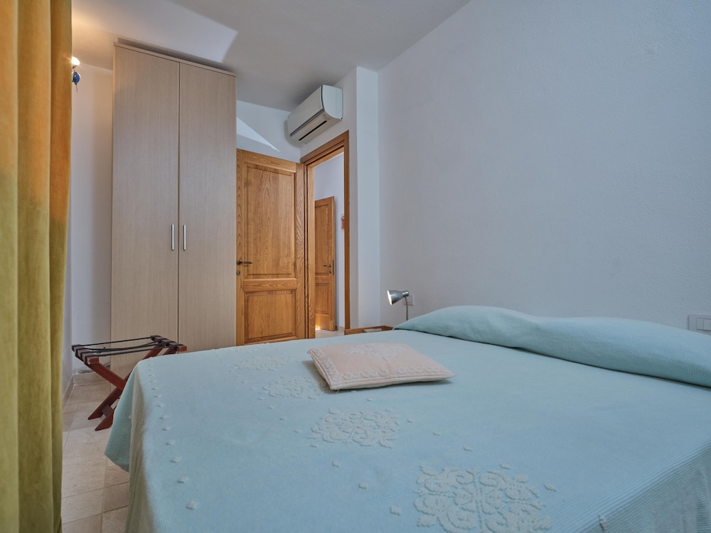 Deluxe Apartment, Annex Building photo 1