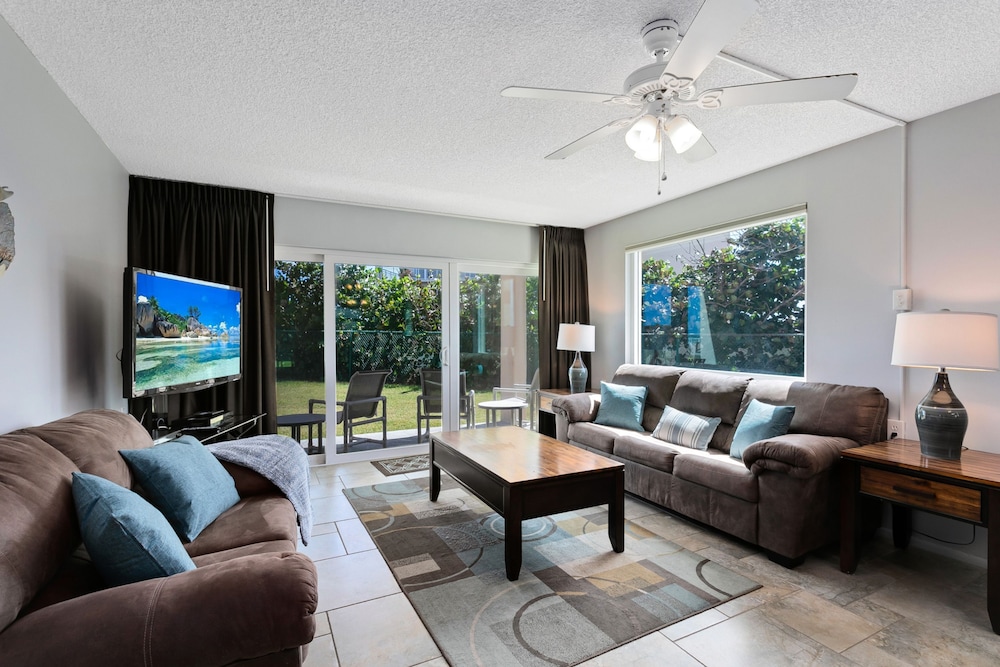 Standard Condo, 2 Bedrooms, Ground Floor photo 3
