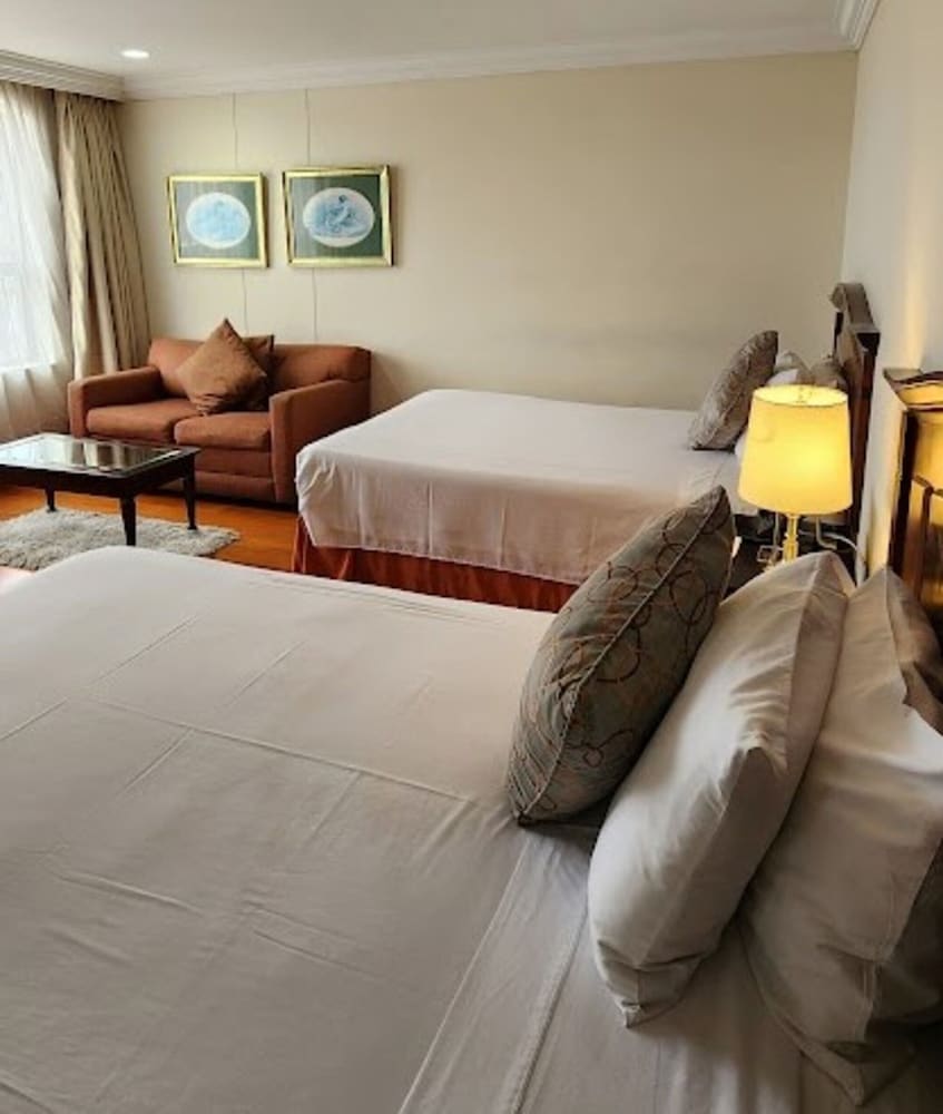Junior Suite 2 Double Beds - Photo 4