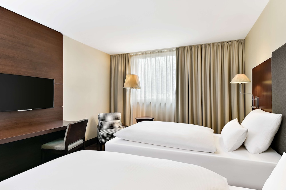 Standard Room - Photo 8