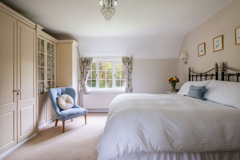 POPPY ROOM – Super King or Twin Bedded ensuite room photo 1