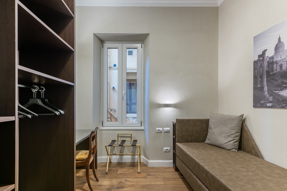 Apartment (Colosseo) photo 3