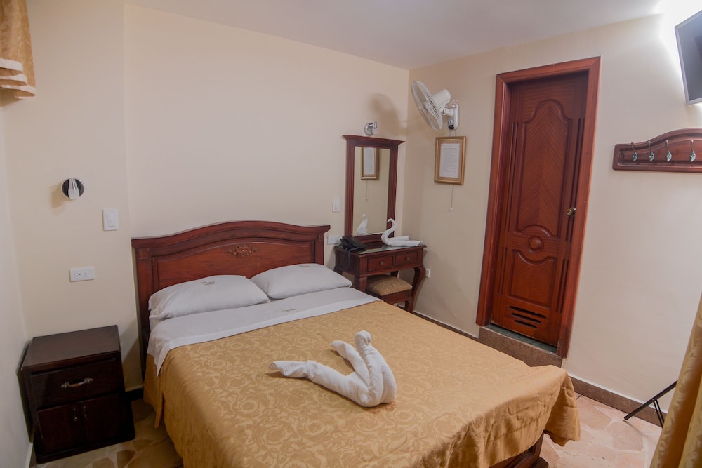 Economy Room, 1 Double Bed (Fan)