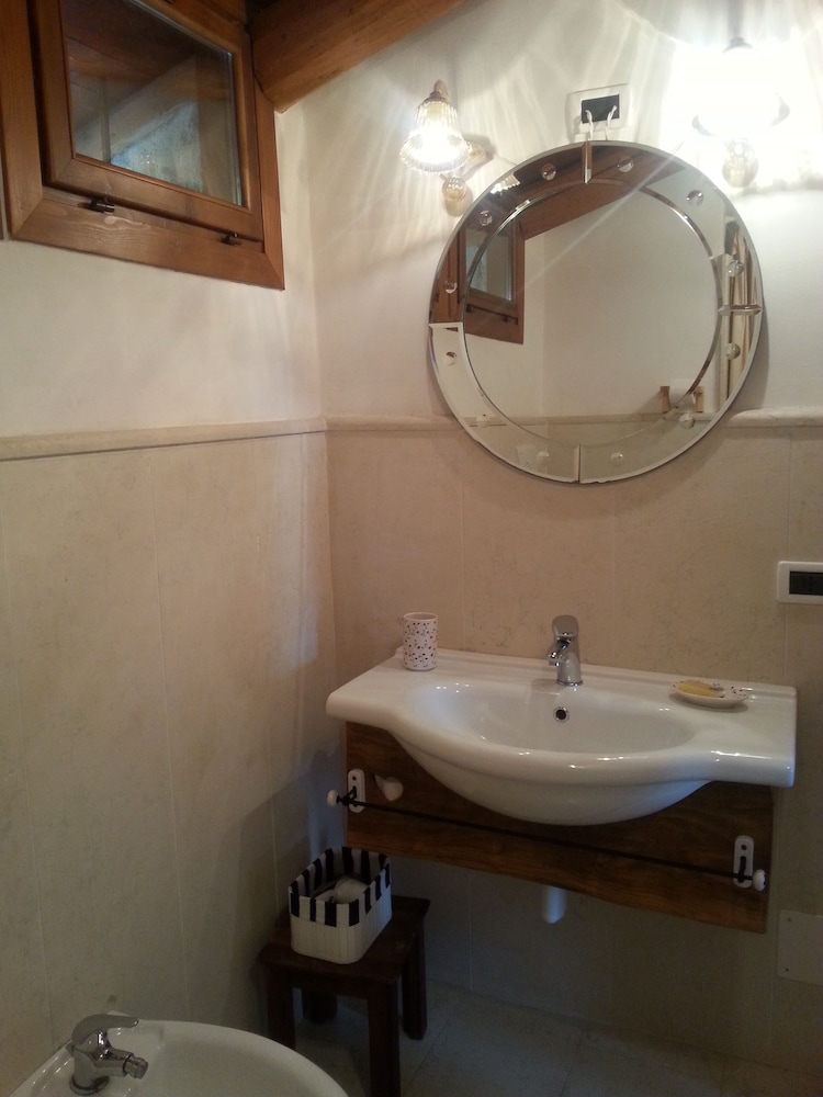 Double Or Twin Room photo 2