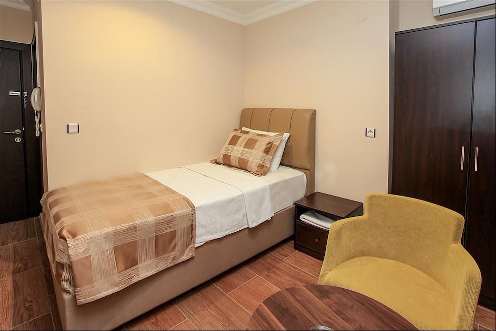 Triple Room photo 3
