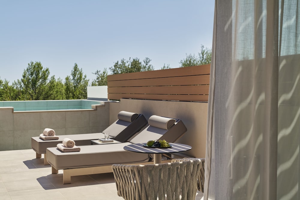 Junior Studio Suite, Private Pool, Sea View (Cozy Pool) - Photo 12
