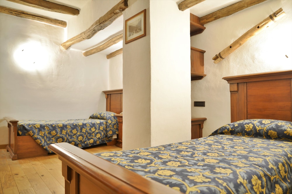 Twin Room, Accessible photo 2