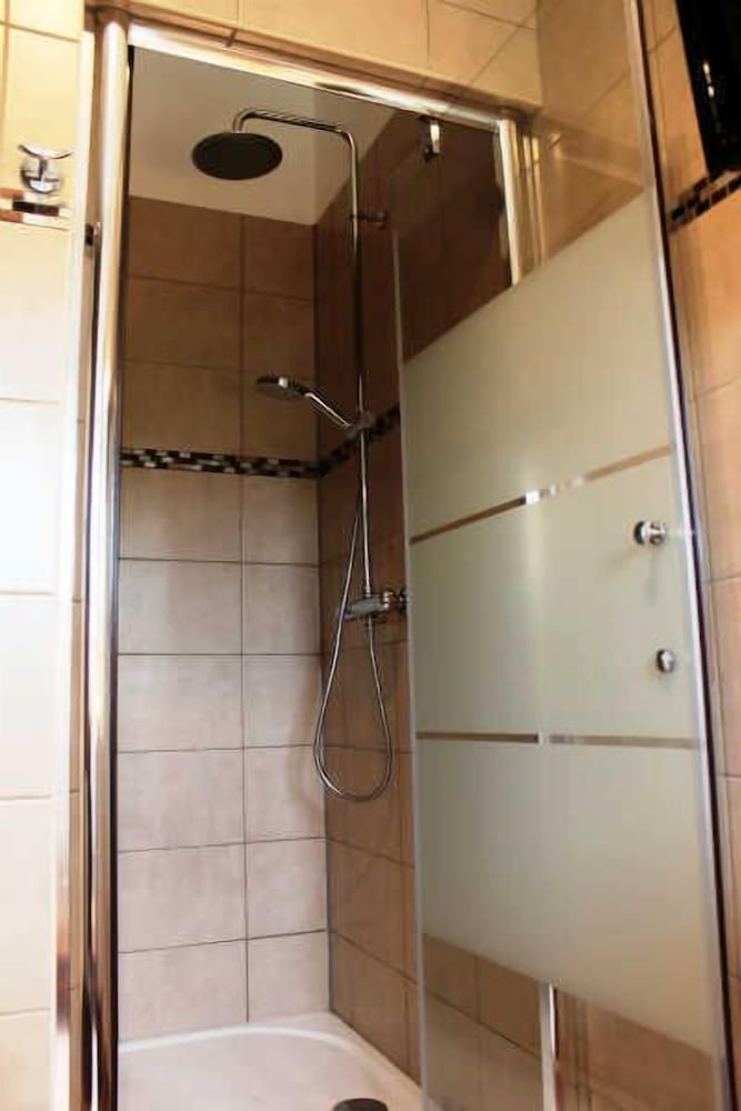 Superior Double Room (Voltaire) photo 3