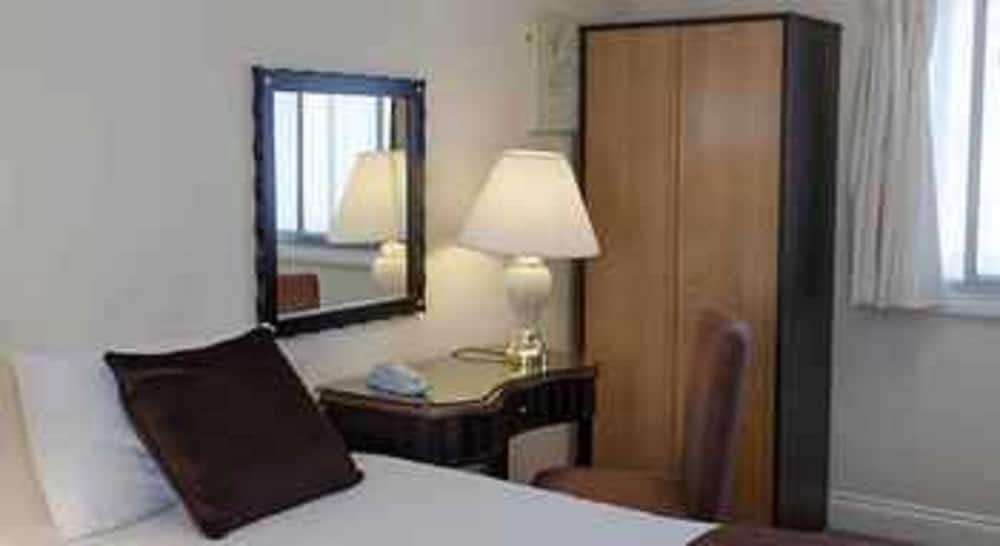 Double Room - Photo 3