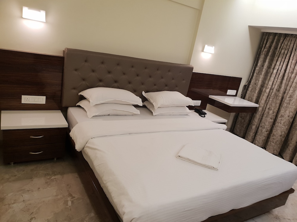 Premium Room - Photo 33
