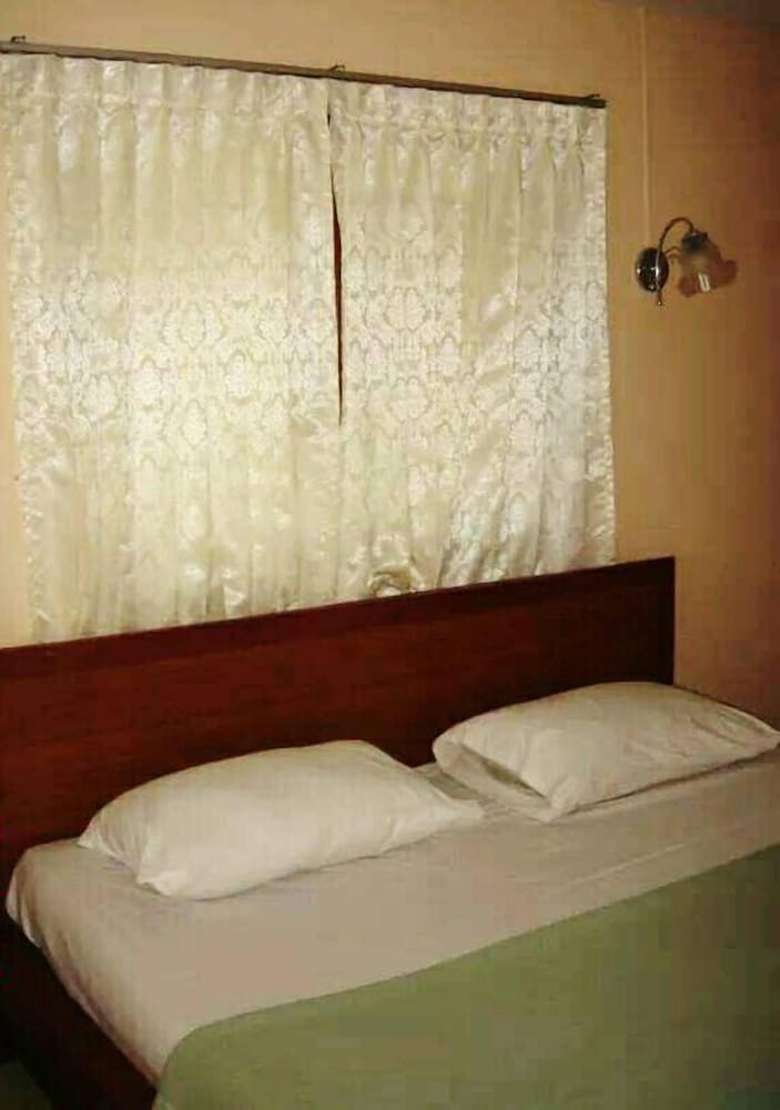 Deluxe Room Seaview
