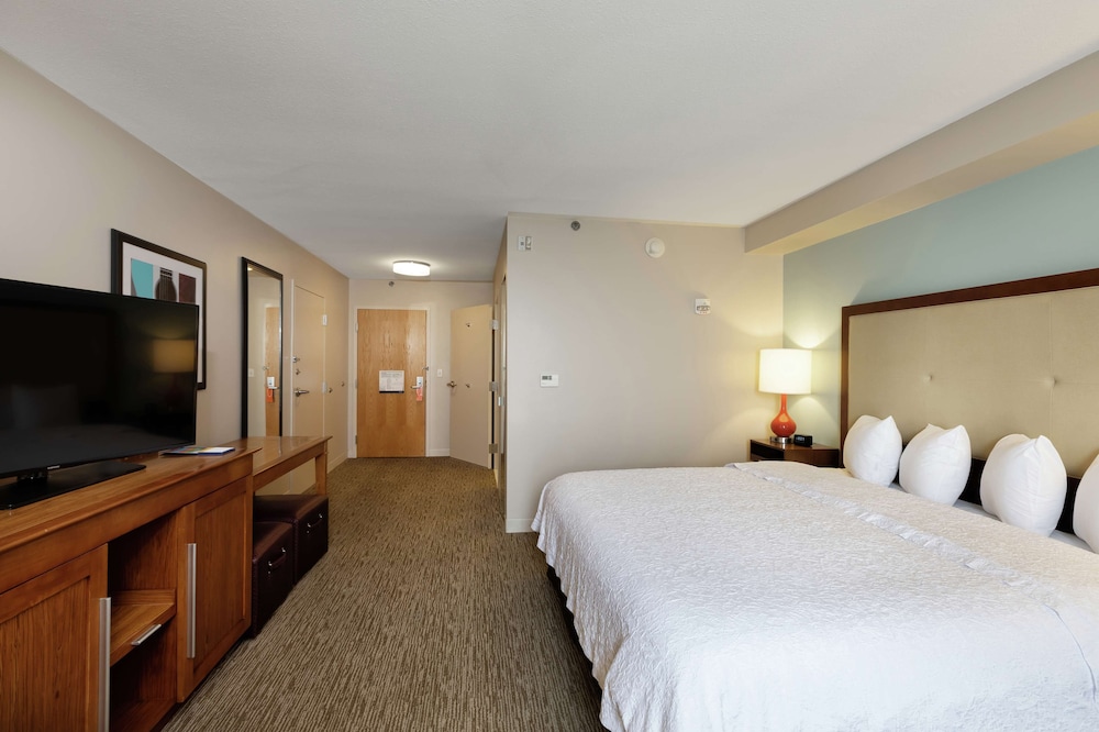 Room, 1 King Bed, Accessible, Non Smoking - Photo 2