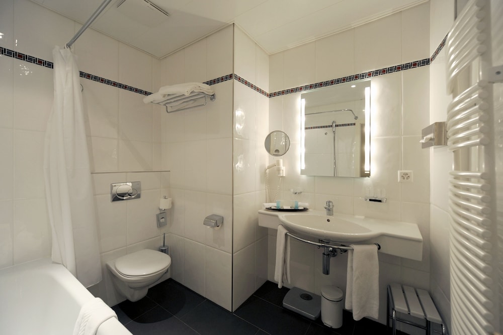 Standard Double Room - Photo 4