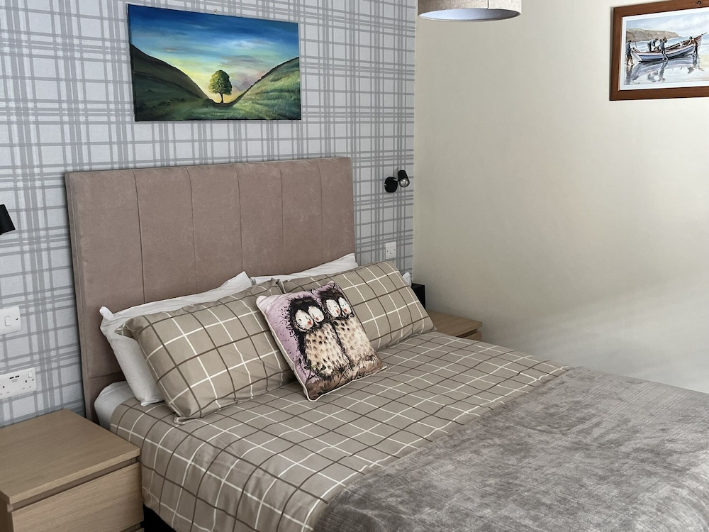 Double Room, Ensuite - Photo 1