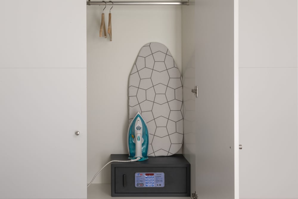 Economy Apartment, 2 Bedrooms (Ground floor) photo 2