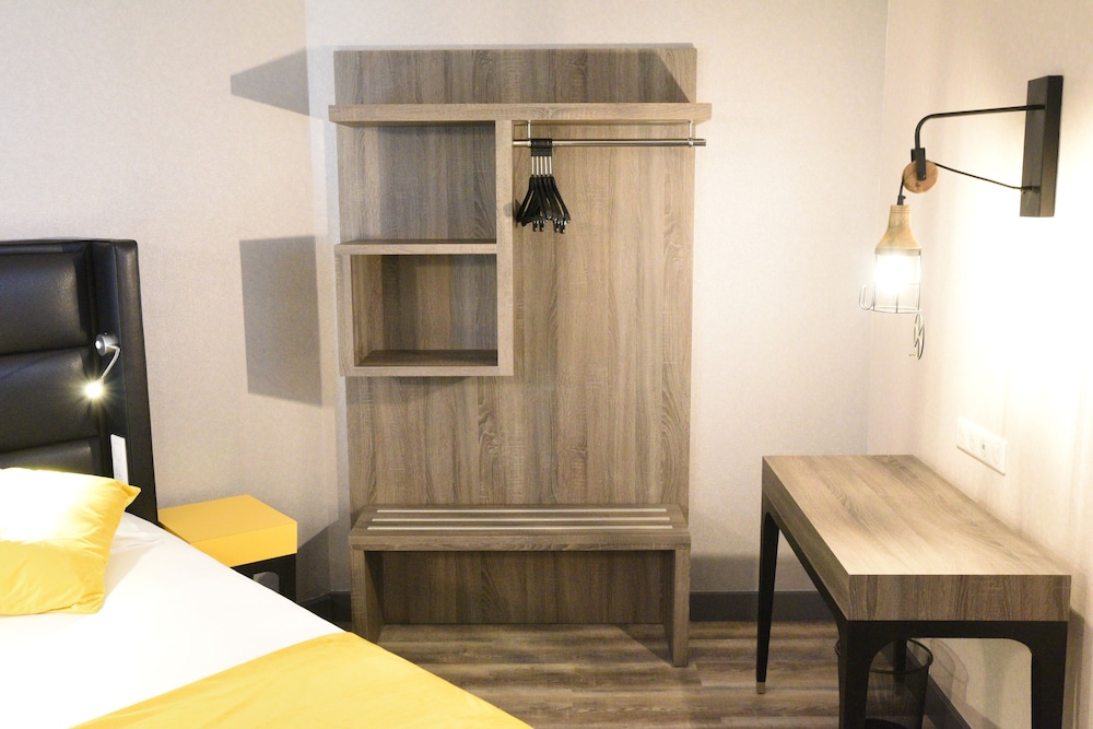 Cozy Room - Photo 2