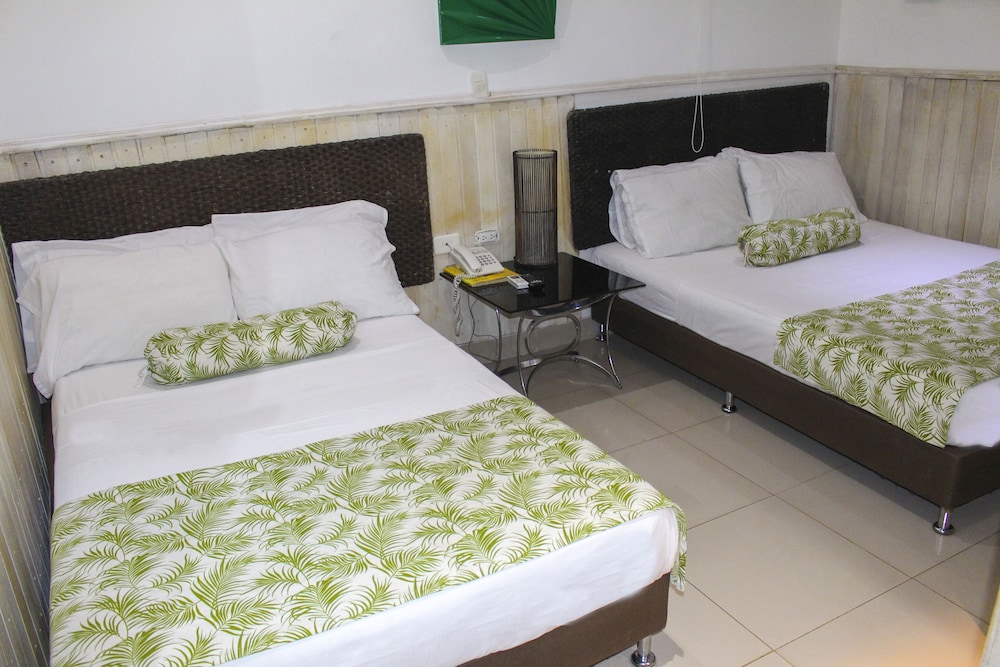 Basic Double Room Single Use, 2 Twin Beds photo 3