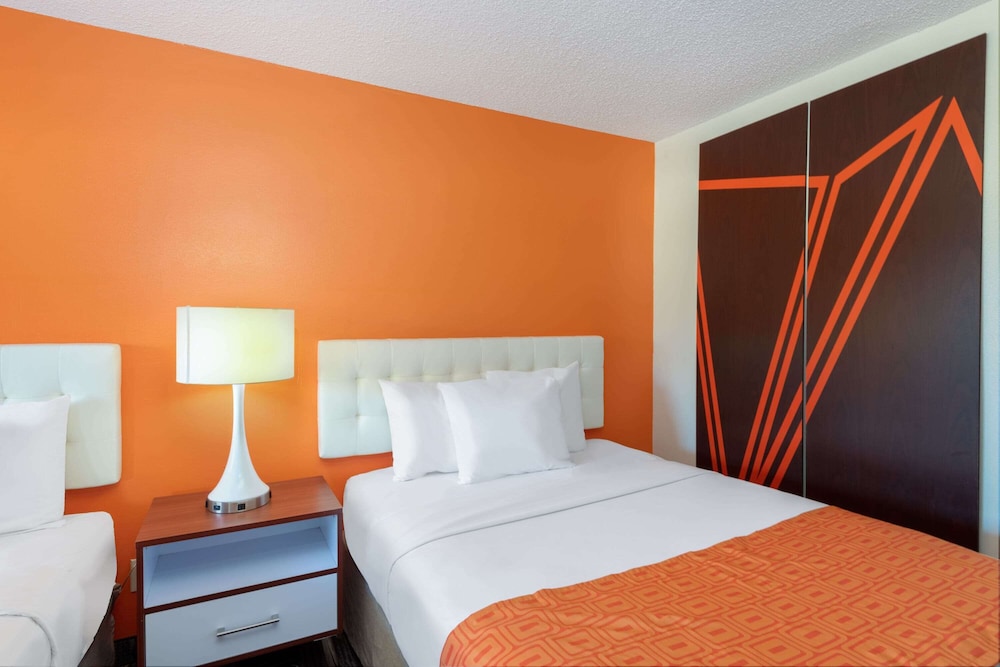 Standard Room photo 2
