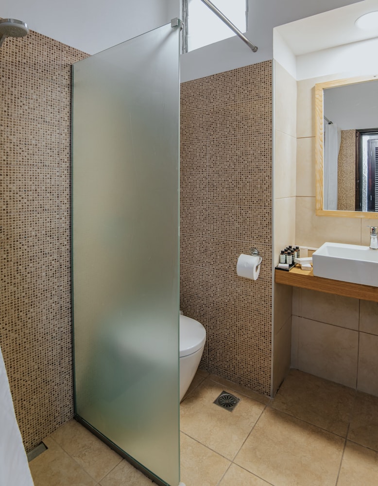 Comfort Triple Room - Photo 4