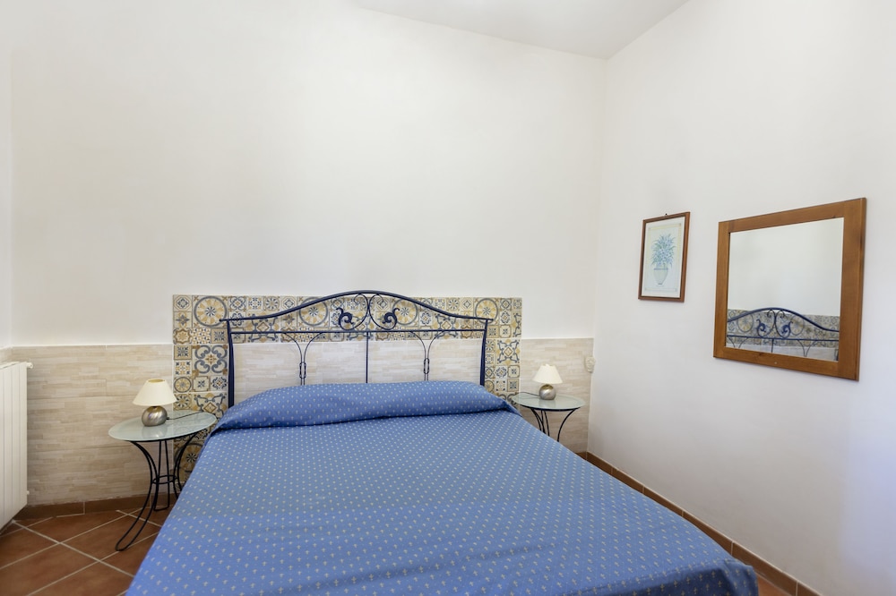 Double or Twin Room photo 2
