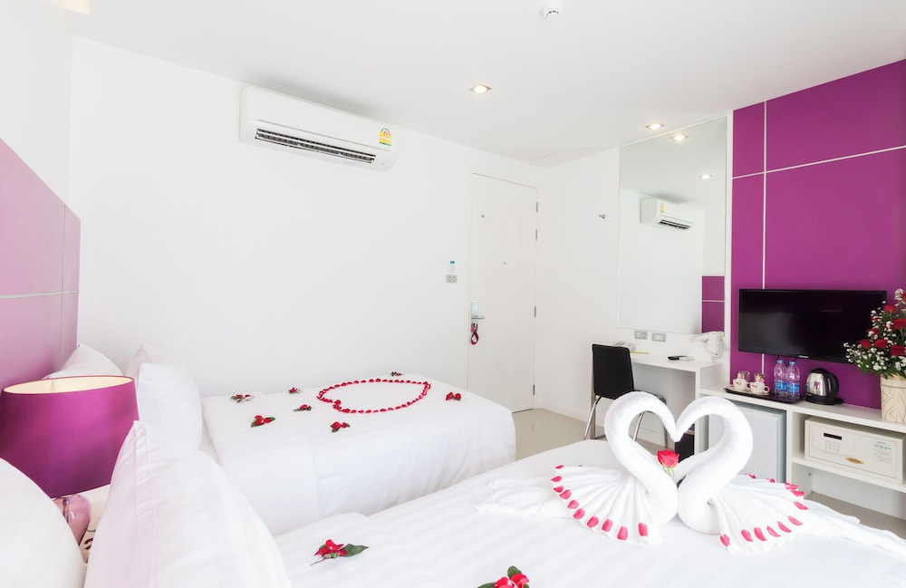 Superior Double or Twin Room - Photo 15