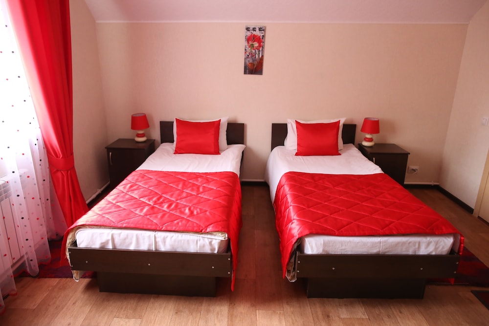 Standard Twin Room photo 1