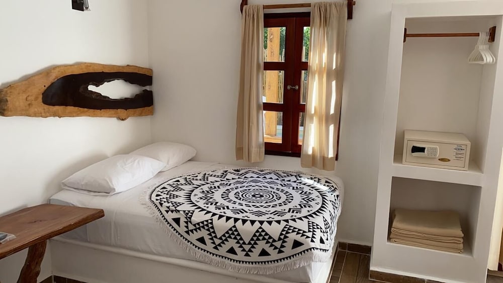 Basic Quadruple Room - Photo 4