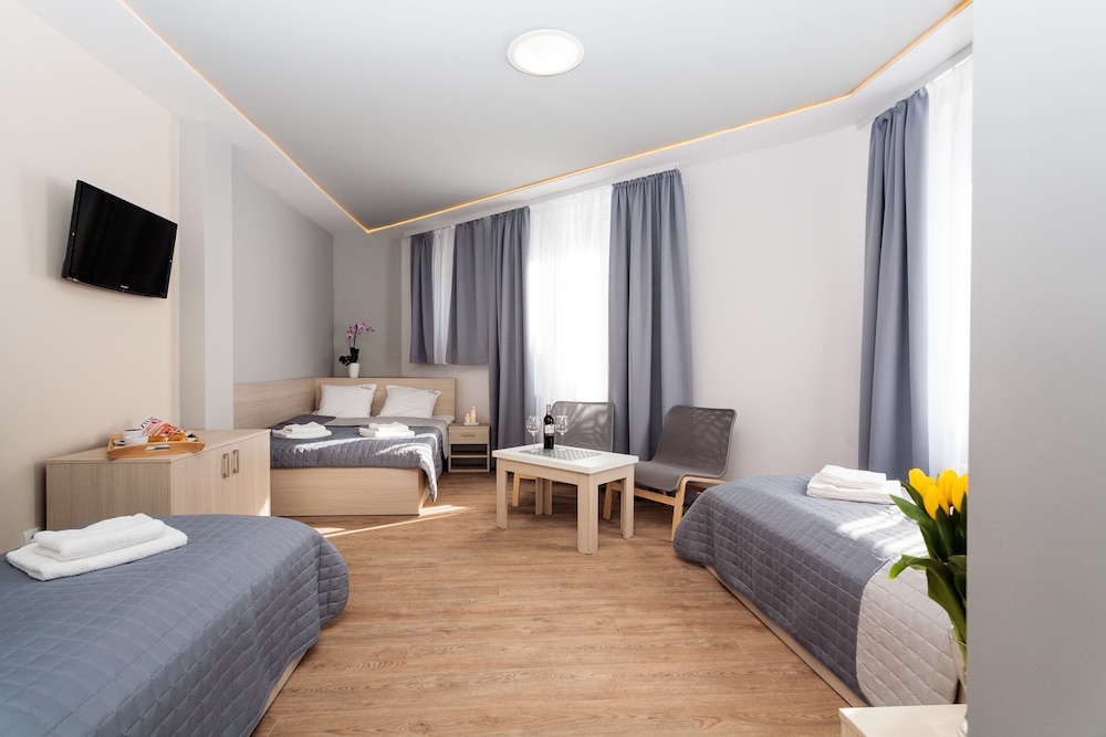 Quadruple Room photo 1