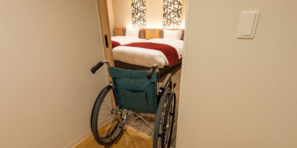 Universal Twin Room, Non Smoking - Photo 2