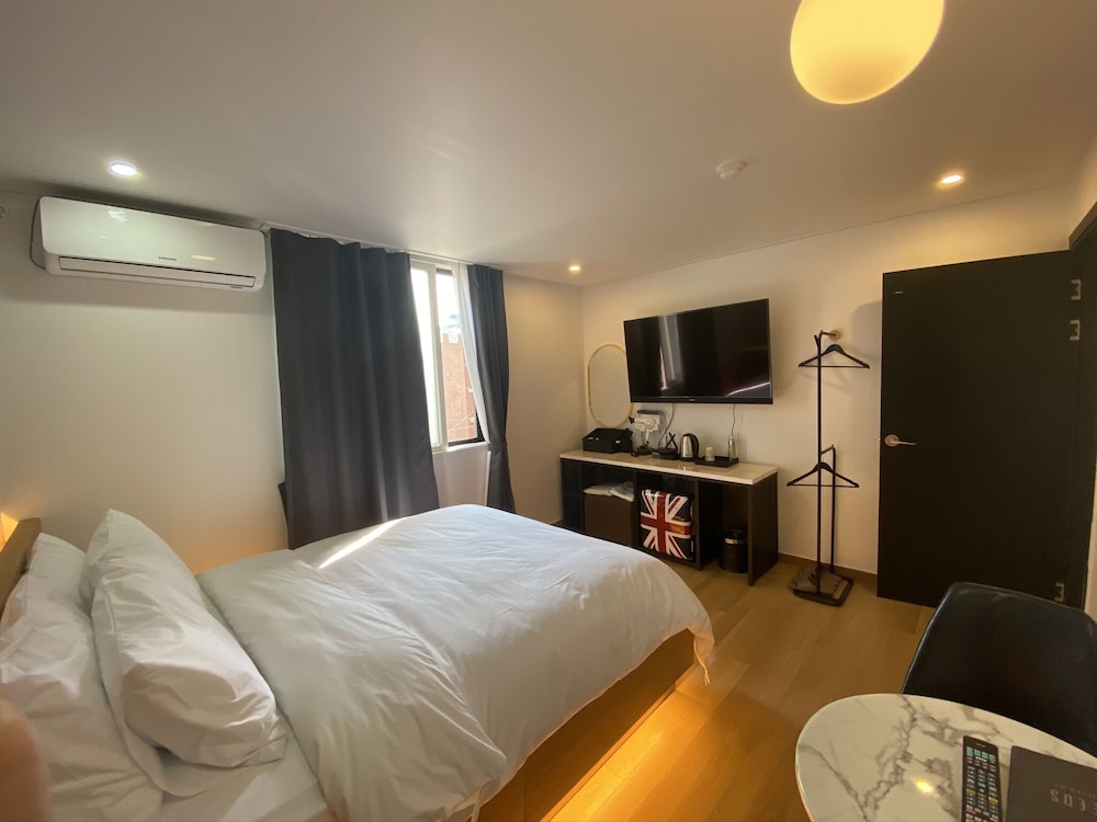 Standard Room - Photo 12