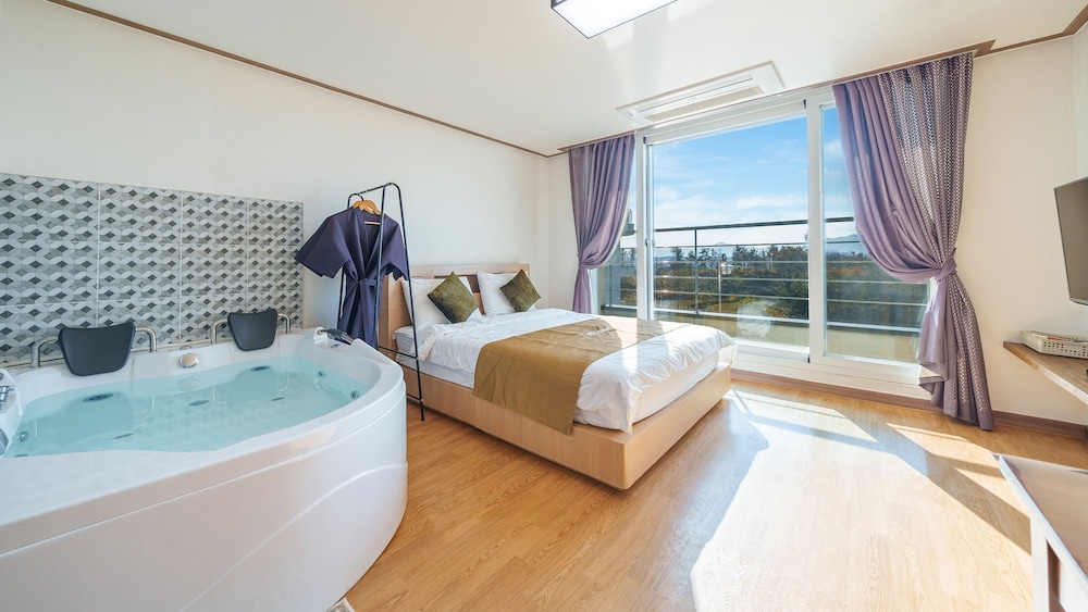 Basic Room, 1 Bedroom (bongwan 405ho)
