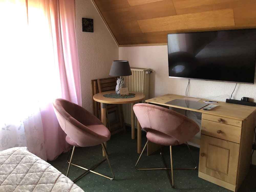 Deluxe Double Room, Private Bathroom (mit Duschtempel) - Photo 3