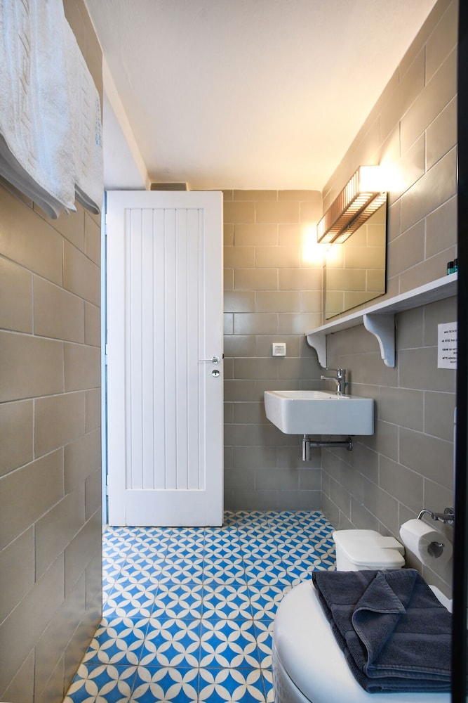 Suite, Sea View photo 3