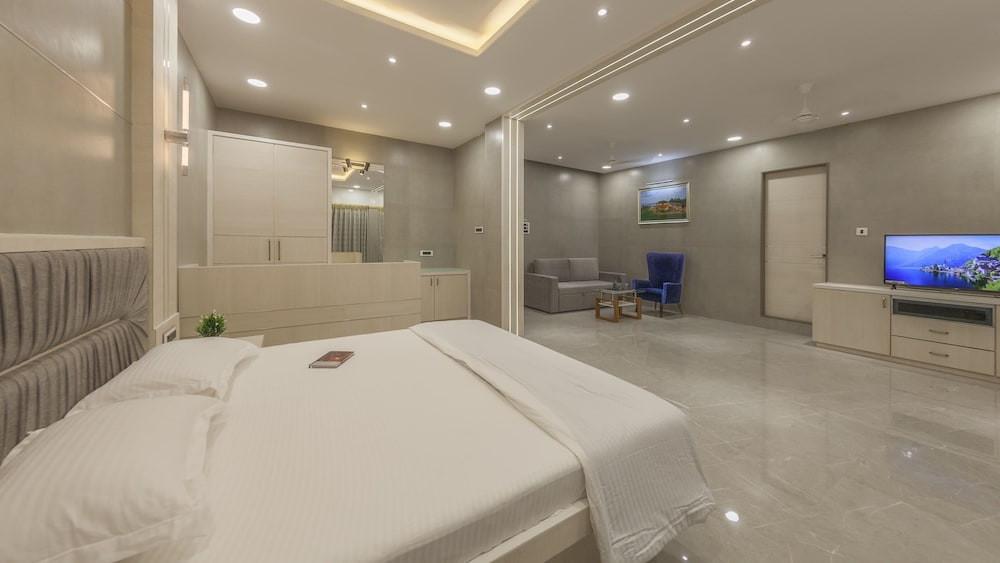 Executive Room