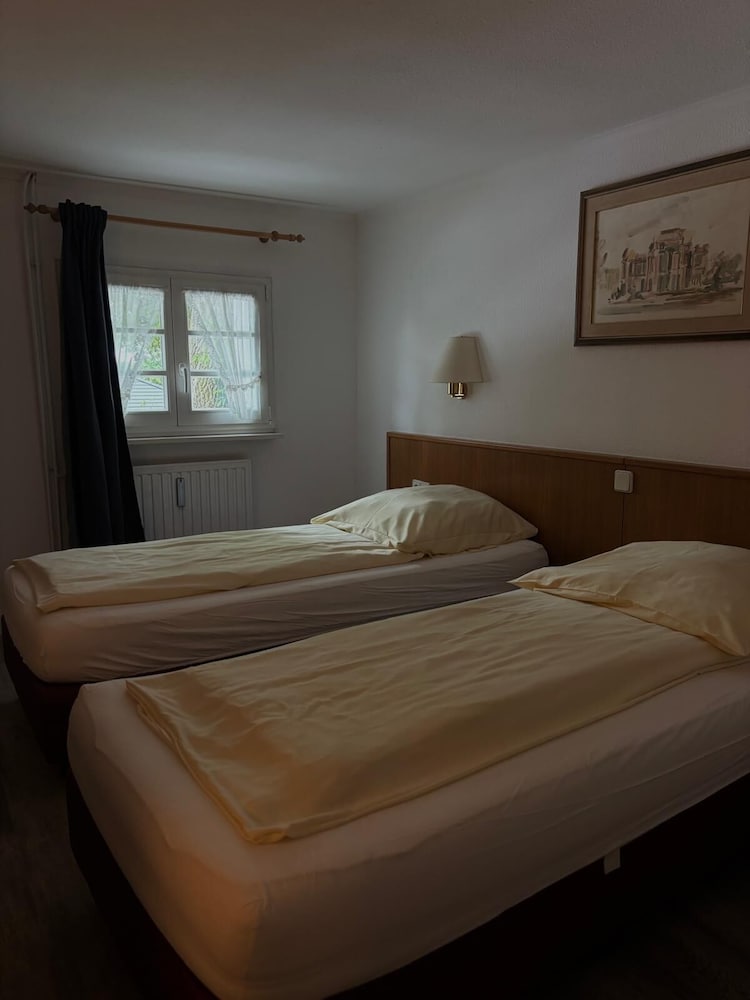 Standard Double or Twin Room, Courtyard View