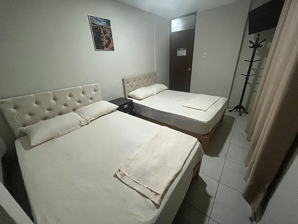 Standard Double Room, Ensuite, Corner photo 1