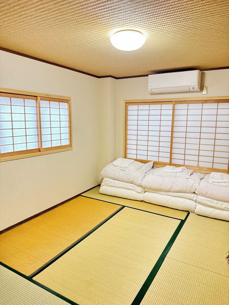 Triple room for 2-3 people with Private Shower Room and Toilet, Non Smoking photo 1