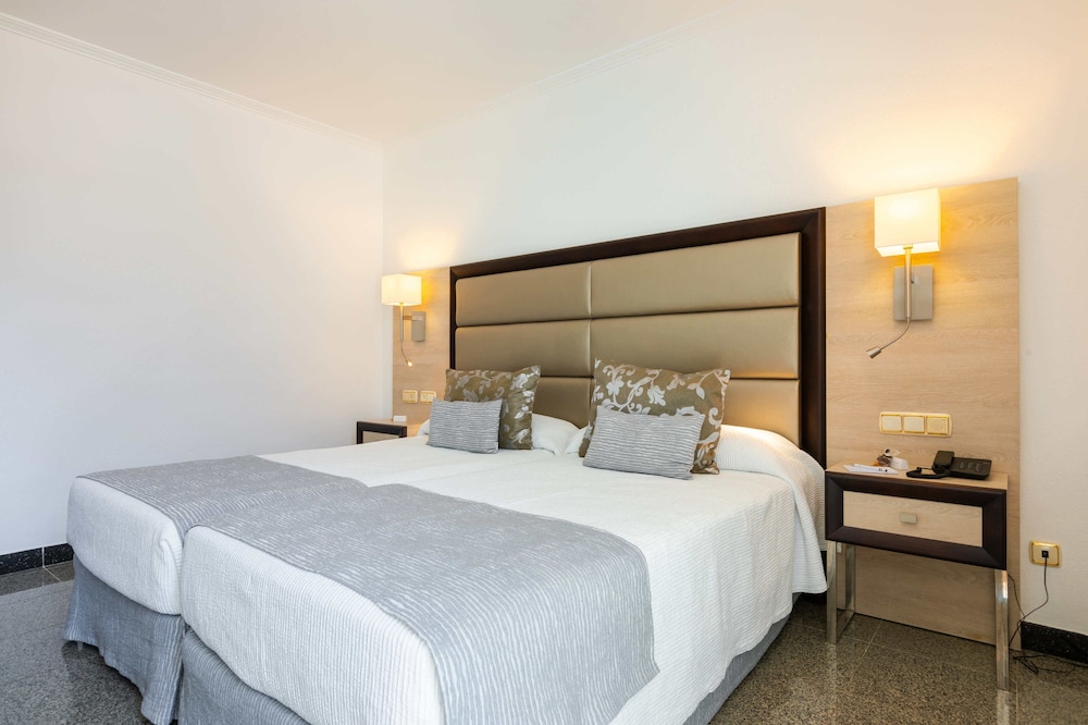 Junior Suite - Photo 1