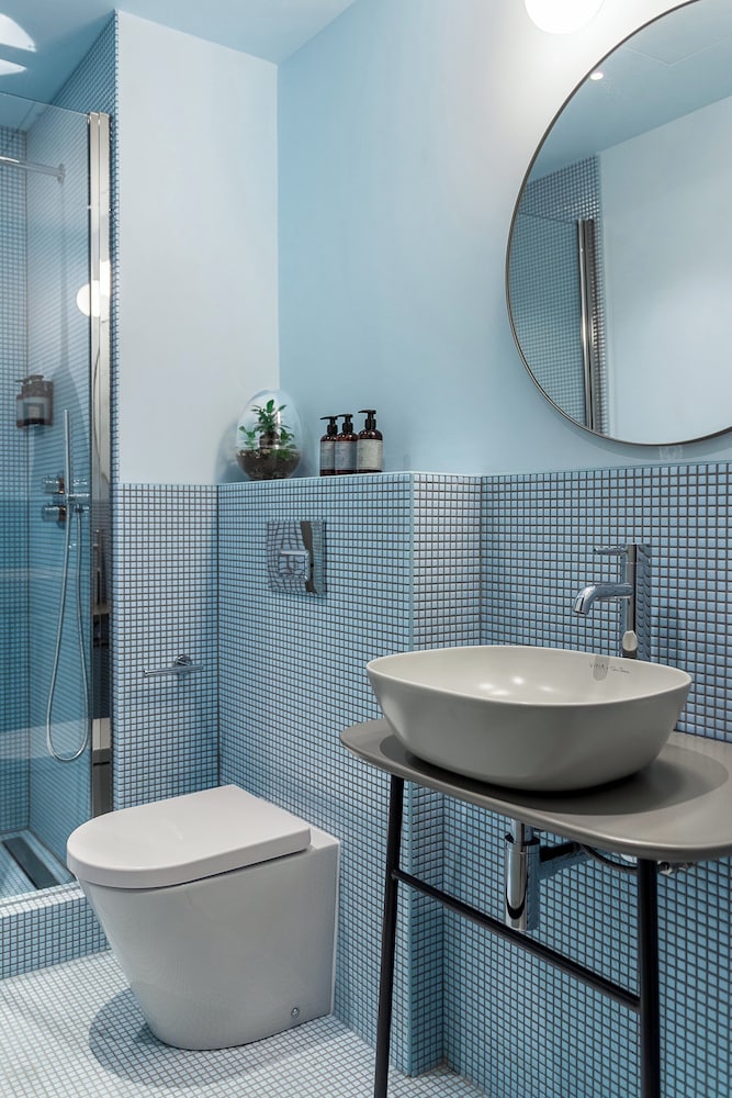One Bedroom Suite photo 2