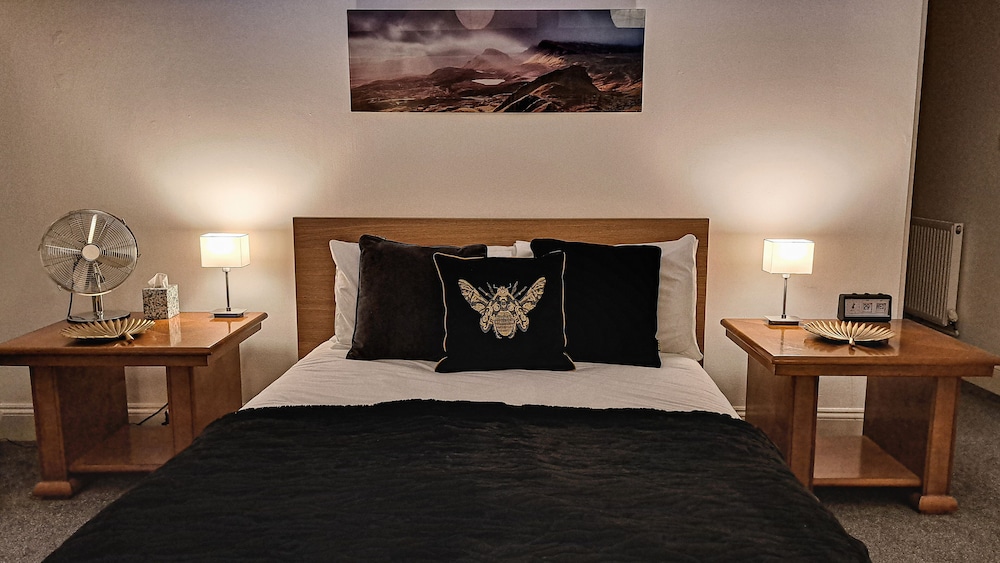 Deluxe Double Room, 1 King Bed - Photo 2