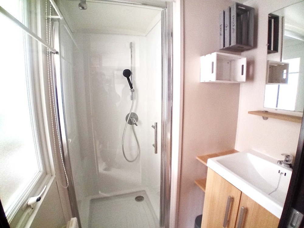 Mobile home 3 Bedrooms, Air conditioning photo 2
