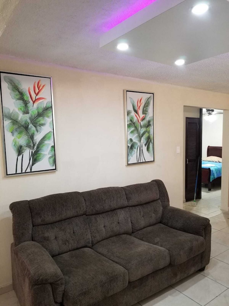 Apartment photo 1