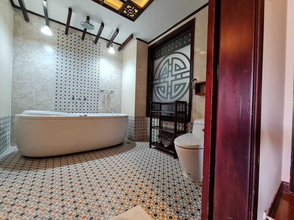 Deluxe Room - Photo 3
