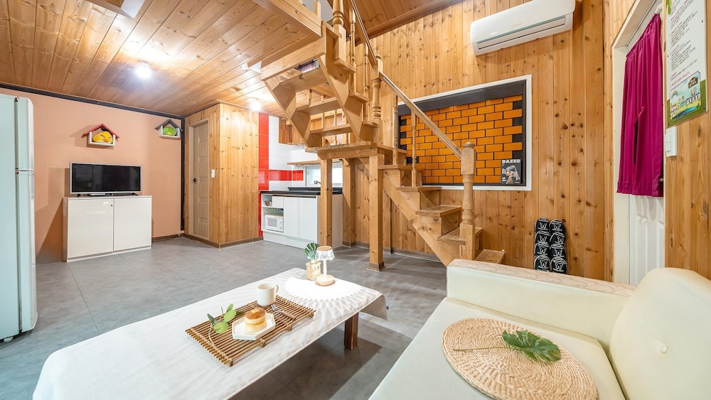 Basic Room, 1 Bedroom (Gemini(No dog allowed in))