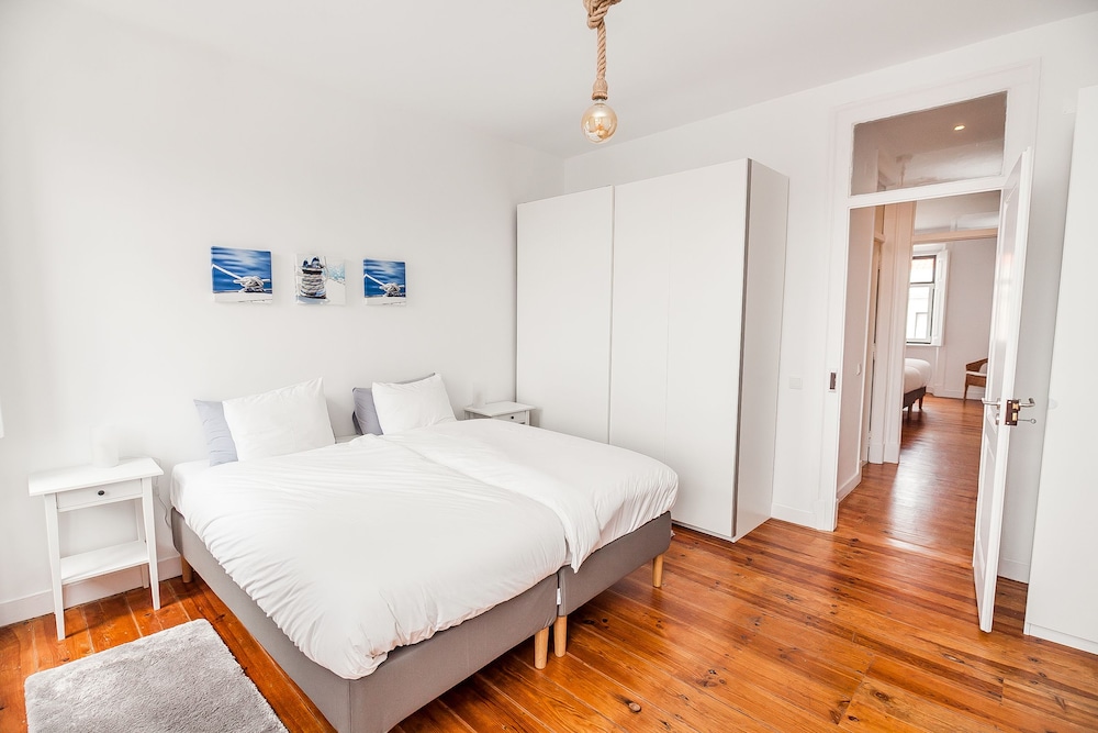 Standard Apartment, 2 Bedrooms, River View photo 1
