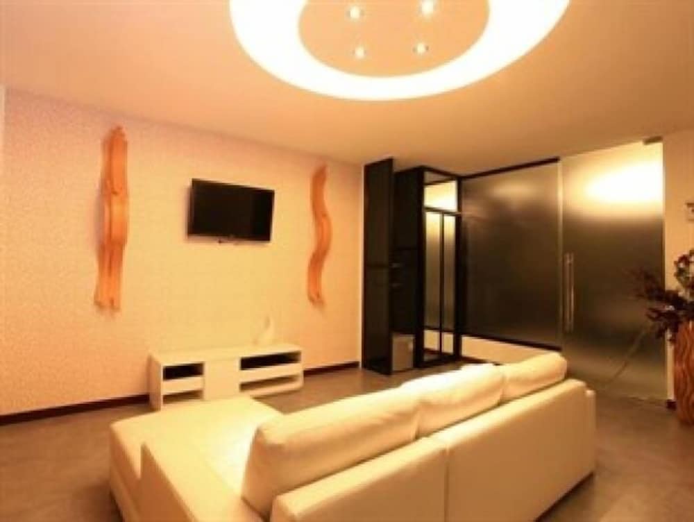 Deluxe Jacuzzi