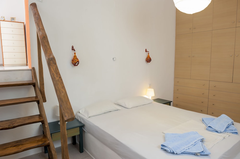 Apartment photo 3