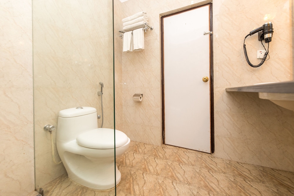 Deluxe Triple Room - Photo 25